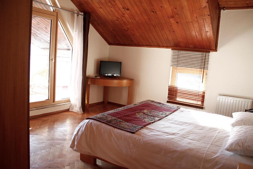 Hotel De Paris Tirana Habitación foto